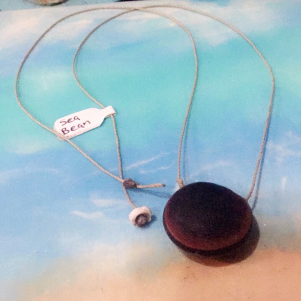 Sea bean waterproof rope necklace